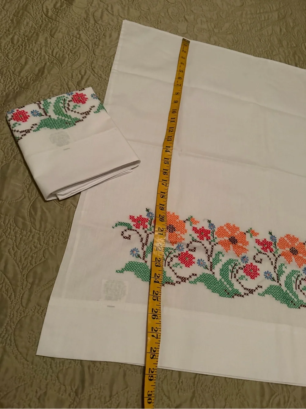 VTG Hand Cross Stitched Floral Pillowcase Set Cottagecore Embroidered Standard